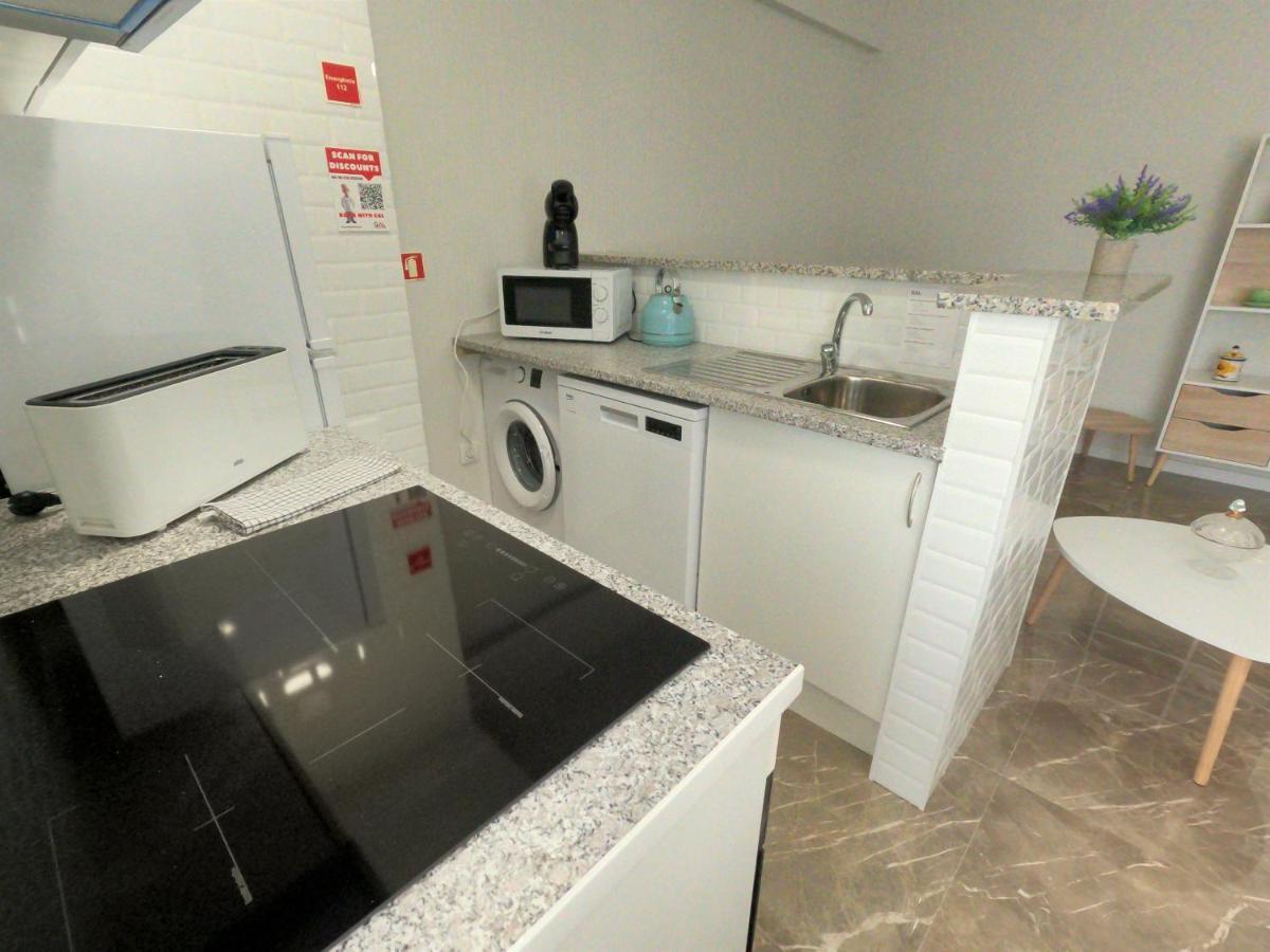 Almada, T1 Costa Caparica, Renovado Apartment Costa da Caparica Bagian luar foto